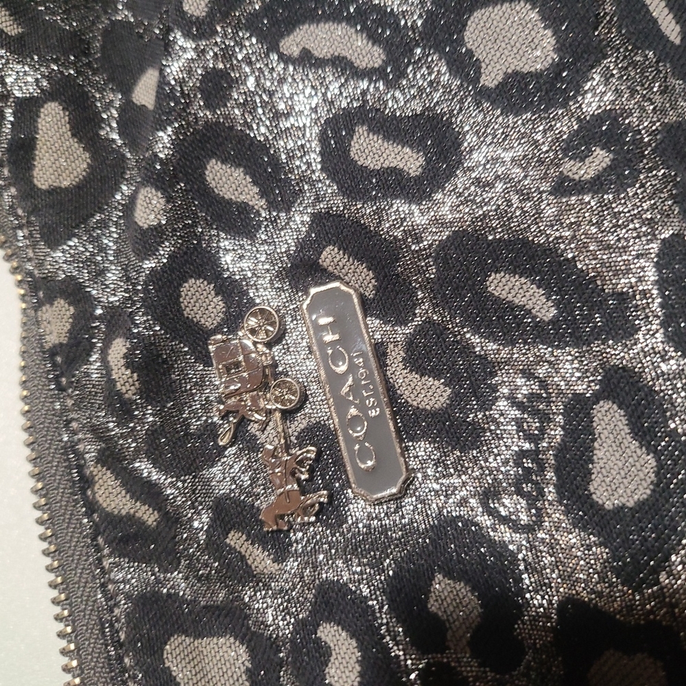 Silver cheetahs Print Coach handbag